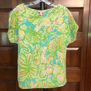 Lilly Pulitzer Elephant Ears Print Short Sleeve Blouse